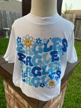 Load image into Gallery viewer, SHIRT Blue Eagles Flower
